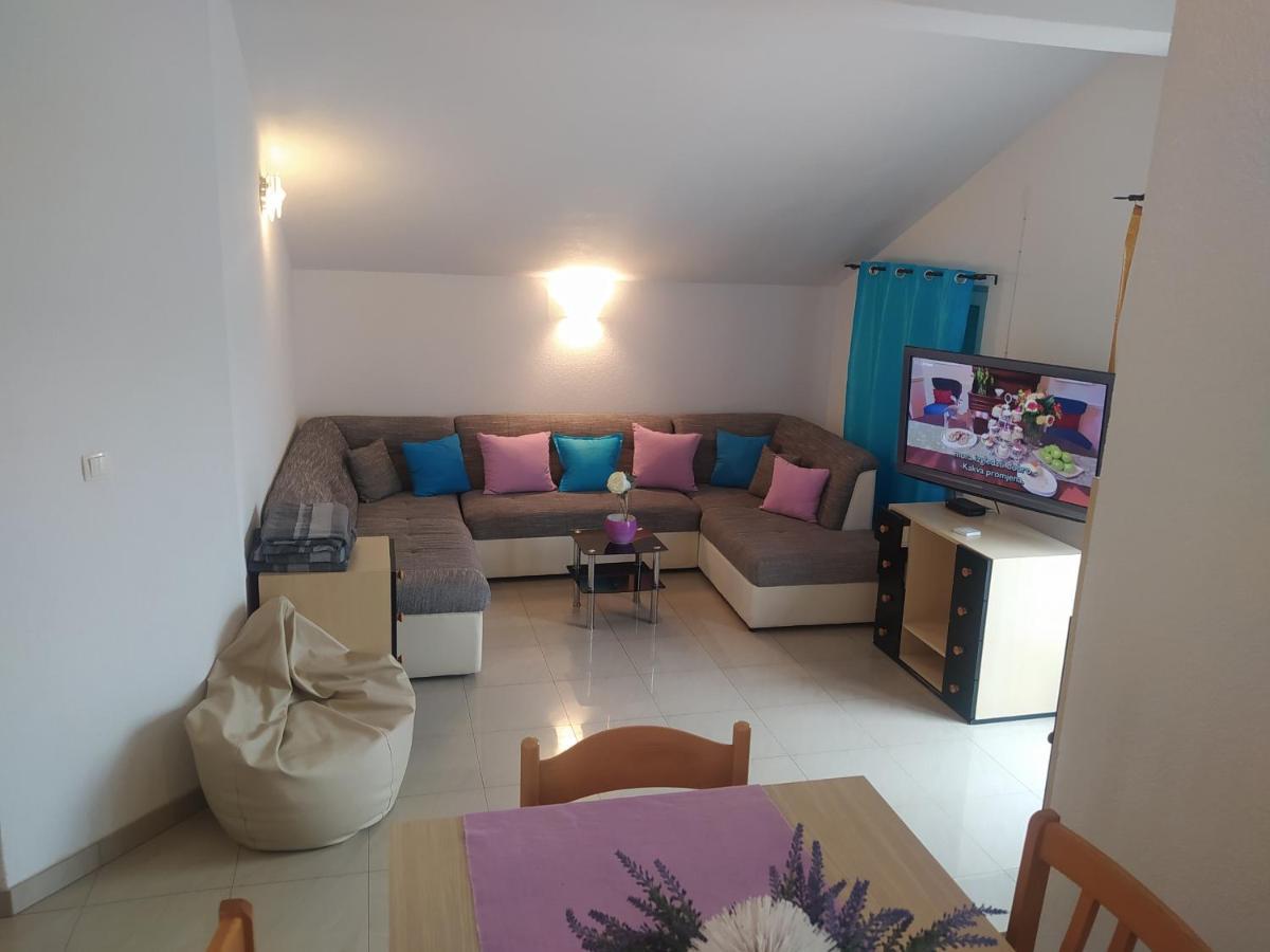 Apartmani Trubi 3 Vodice Exterior photo